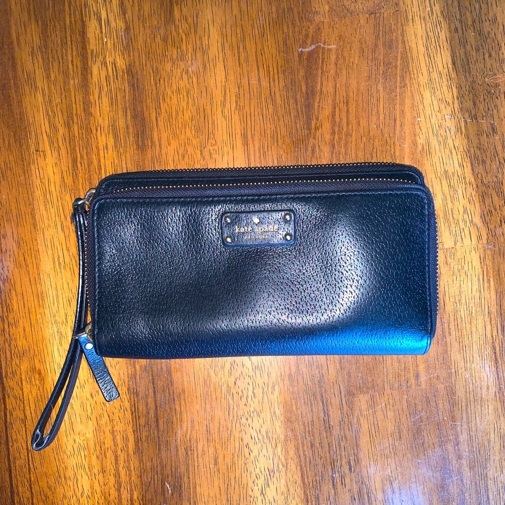 Kate Spade Wallet ♠️